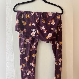 PINK Yoga Leggings